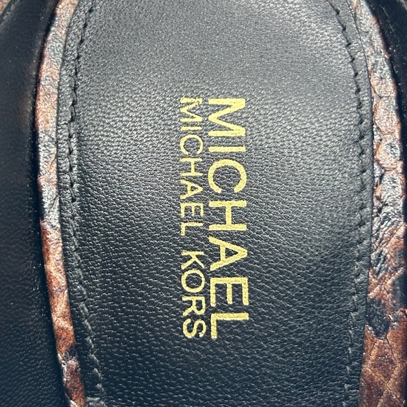 Michael Kors Halle Mule Pumps | Serpent Leather Snake Print Heels | Size 7M NIB - Picture 10 of 13